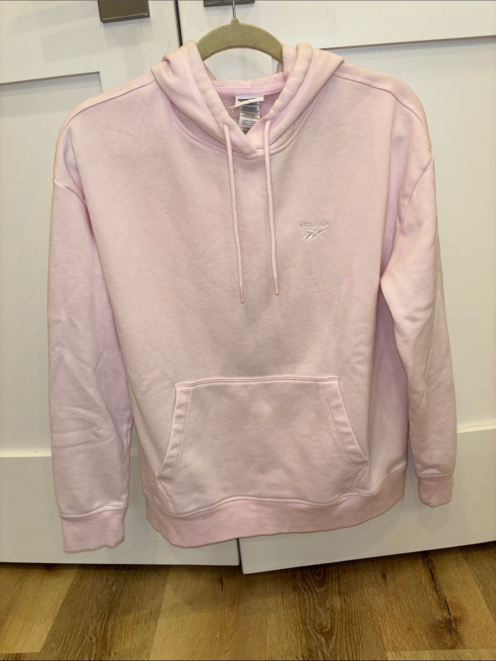 Reebok Women’s Pink Hoodie Sweatshirt Size Large